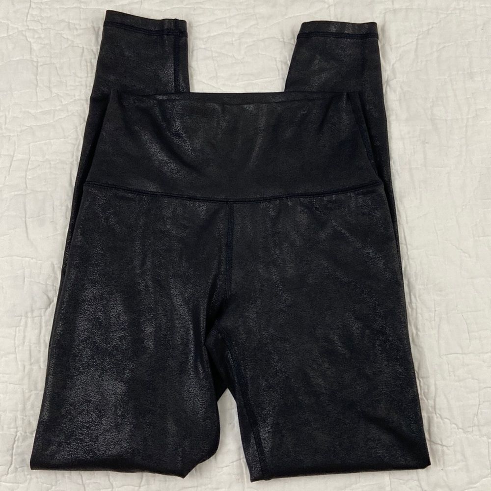 Offline by Aerie Shiny High Waisted Leggings size Small